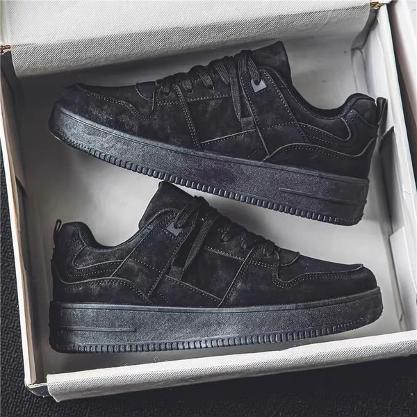 Men's Classic Casual Sneakers