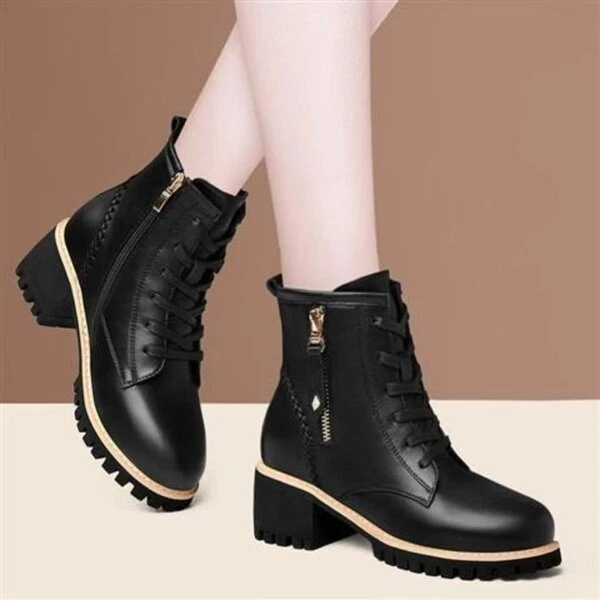 Women’s Lace-Up Chunky Heel Combat Ankle Boots