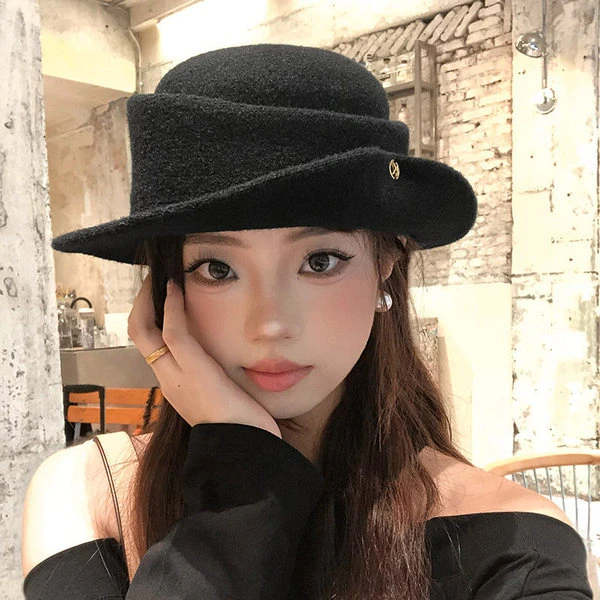 Women's Premium Wool Felt Cloche Hat