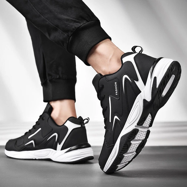 Men's Black & White Fashion Sports Sneakers